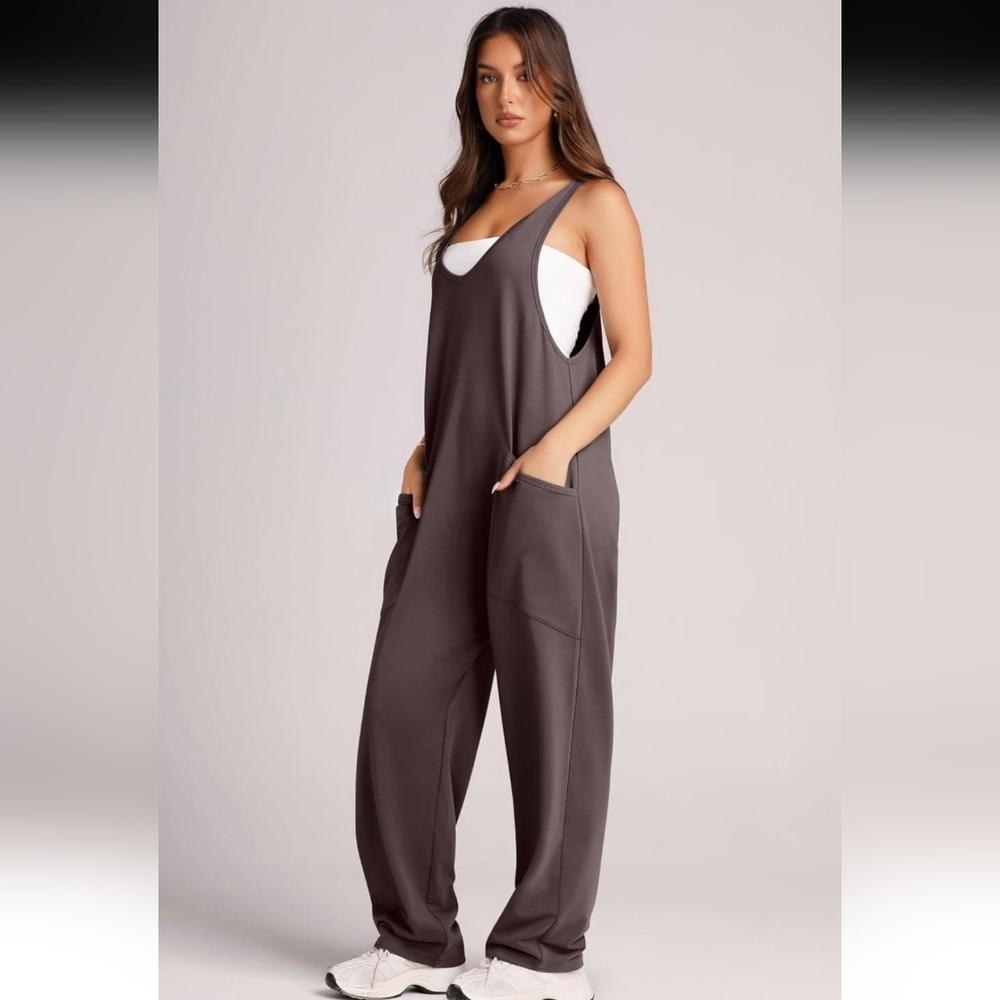 OFEEFAN Casual Sleeveless Overalls Loose Baggy Romper With Pockets Size M
